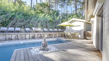 Piscine extérieure, piscine chauffée