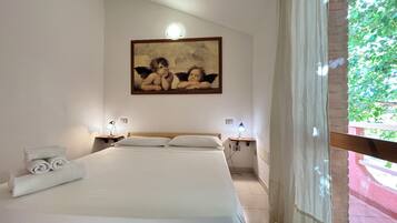 2 Schlafzimmer, BĂŒgeleisen/BĂŒgelbrett, Reisekinderbett, kostenloses WLAN