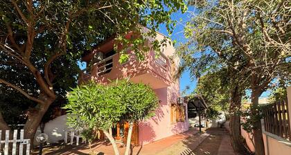 PRIVATE VILLA WITH PRIVATE GARDEN