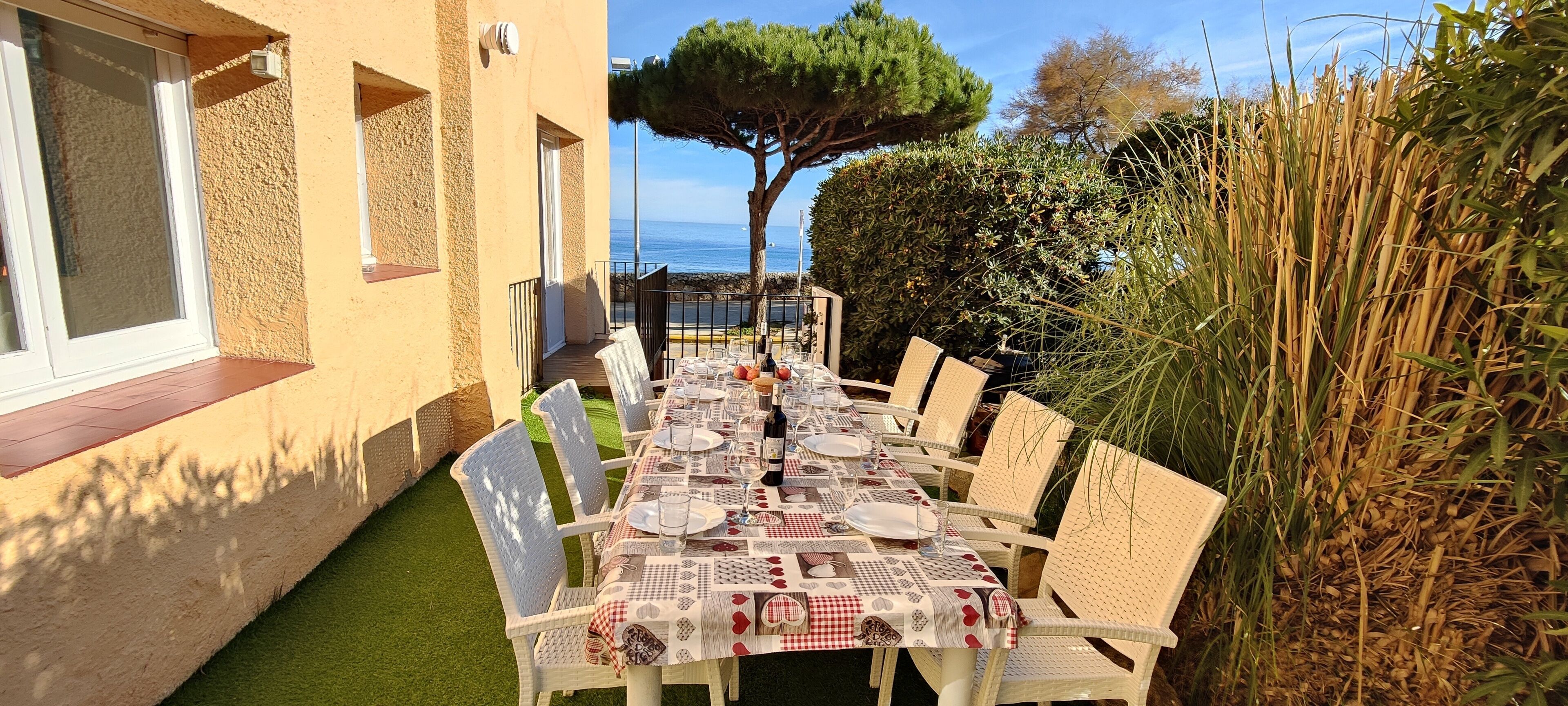 Apartment  at 11 meter from the sand beach of  La fosca