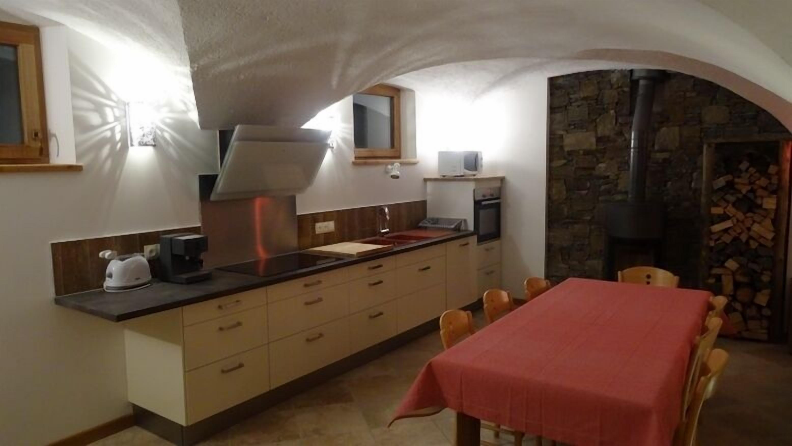 High standing service, ideally located in a mountain village.