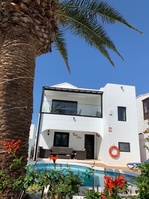 Exterior - Villa in Puerto del Carmen, Lanzarote, Canary Islands (Tías)