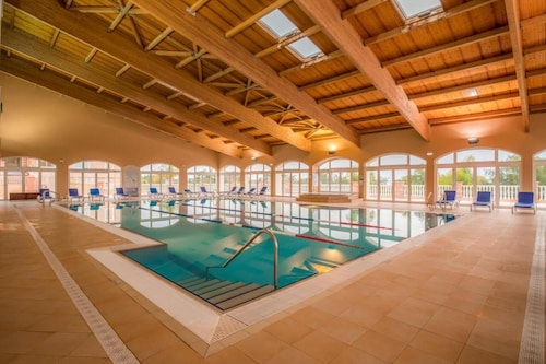 3 bedroomed villa with a south facing private garden access to golf and pool