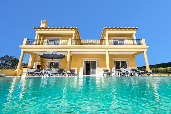 Outdoor pool, a heated pool - Luxury 14 bedroom Quinta De Carmo (Albufeira)