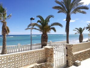Beach nearby, sun loungers