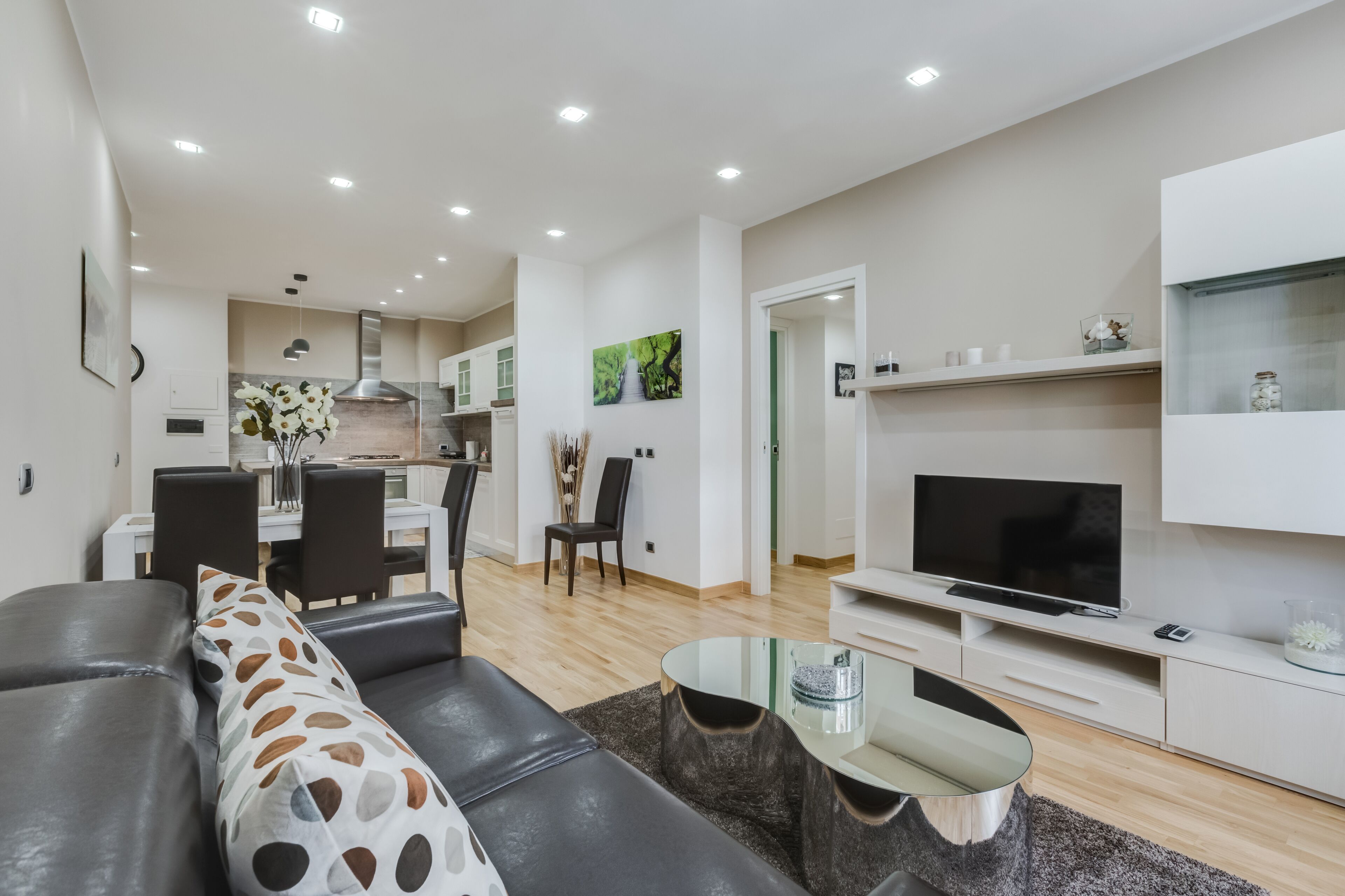 VATICAN FLAT IN ROME