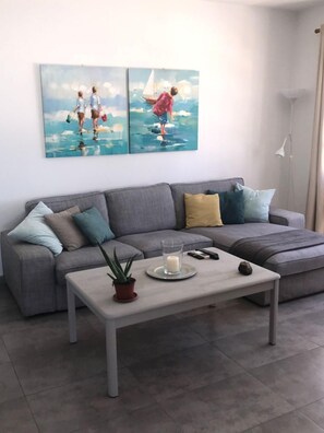 Smart TV - Vacation rental (vv) In Puerto Del Carmen, Lanzarote, Canary Islands (Puerto Del Carmen)