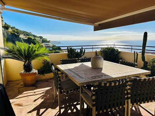 Appartement de luxe avec vues panoramiques sur la mer