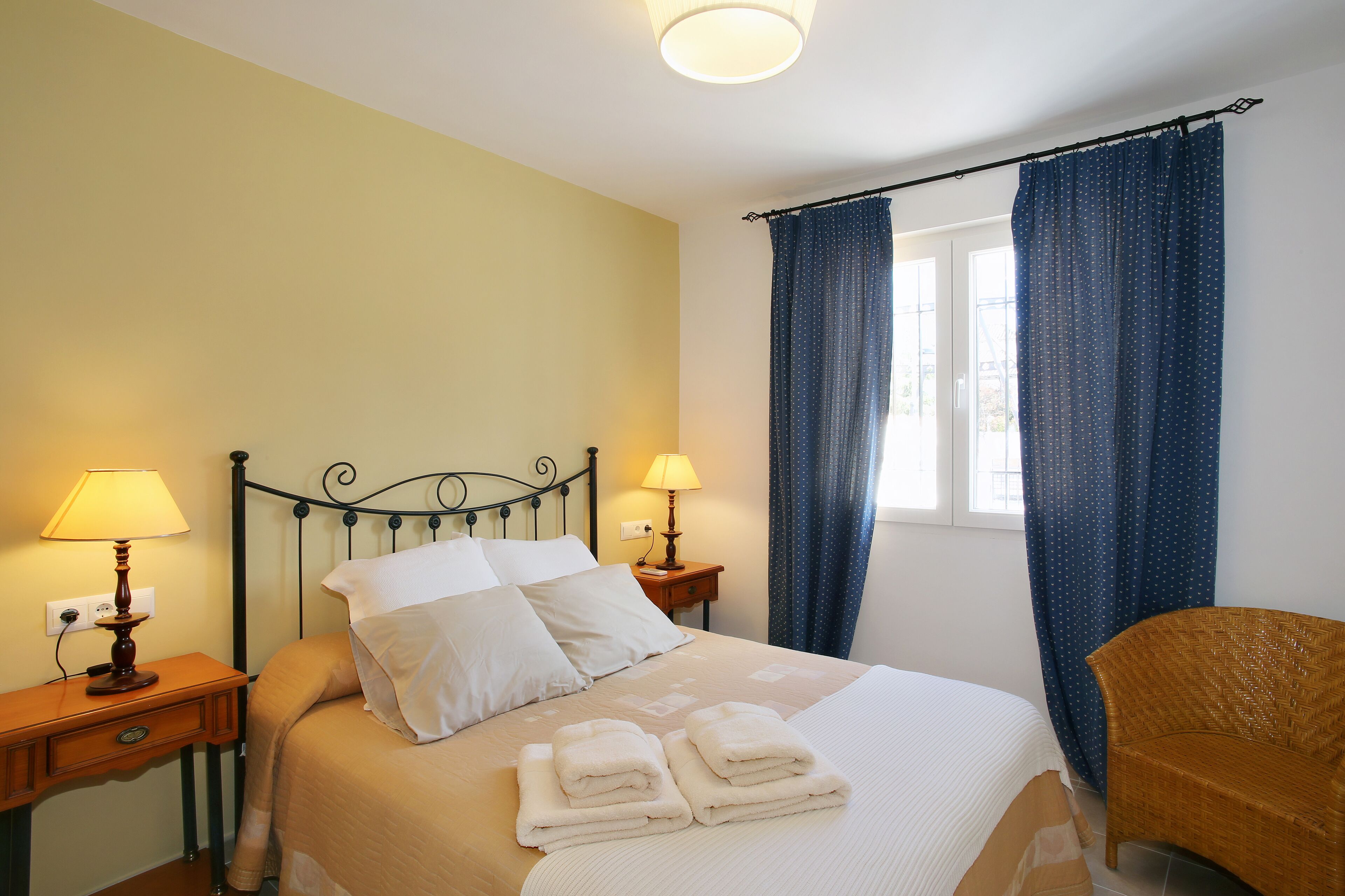 APARTMENT ROUND + WIFI + FREE PARKING BD