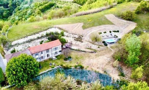 élégante grande ferme privée dans les vignes avec nouvelle piscine