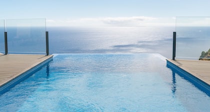 Casa Félix, Calheta: Villa mit einzigartigem Blick! Privater Swimmingpool!
