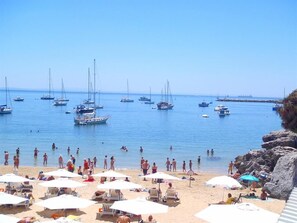 Beach nearby, beach towels