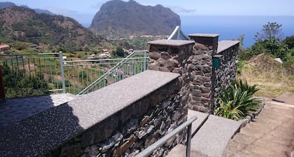 "CASA DO CABEÇO" <br>SEA AND MOUNTAIN VIEWS