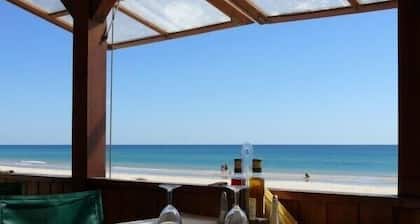 Lic 11363/AL Wonderful 6 bed 5 bath house with heatable pool close to beach
