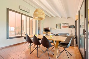 Dining - Luxury Villa 5 * - Cassis (Cassis)