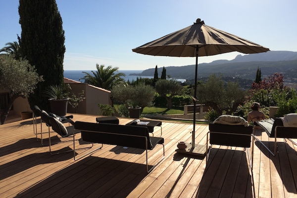 Terrasse villa Pool house.
Terrace villa pool house