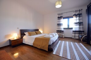 5 bedrooms, iron/ironing board, free WiFi, bed sheets - Villa 281 Holiday Villa Ideal for Large Families (Esposende)