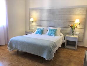 3 Schlafzimmer, Bügeleisen/Bügelbrett, Reisekinderbett, kostenloses WLAN