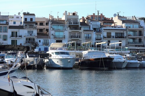 Ca'n Turicano In Porto Petro With Private Pool, Lovely Garden, Wi-Fi. (VT/0184.)