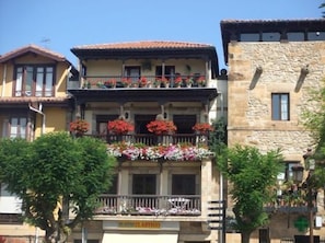 Exterior - An EXCELLENT apartment in the CENTER OF COMILLAS (Comillas Cantabria)