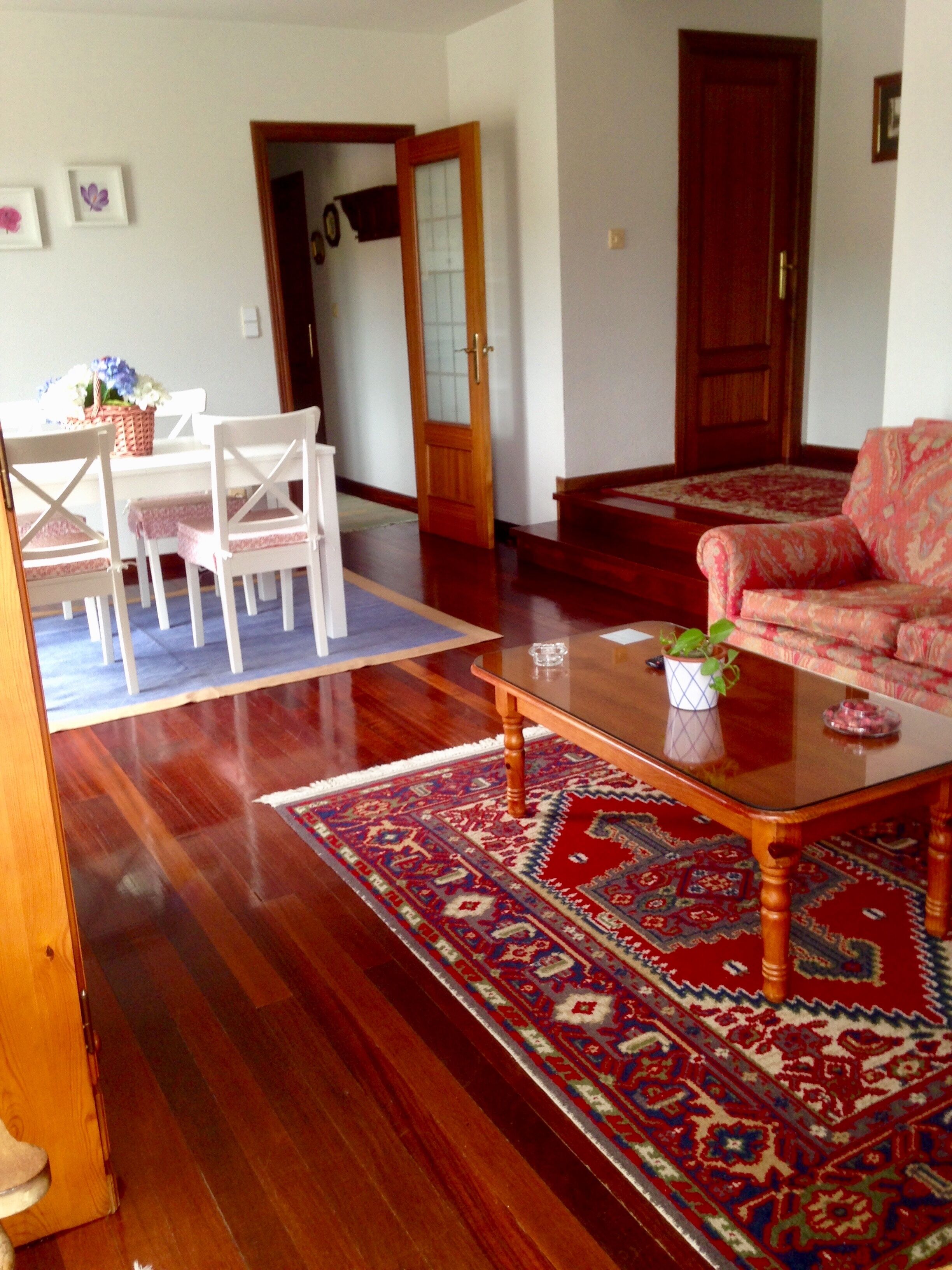 An EXCELLENT apartment in the CENTER OF COMILLAS