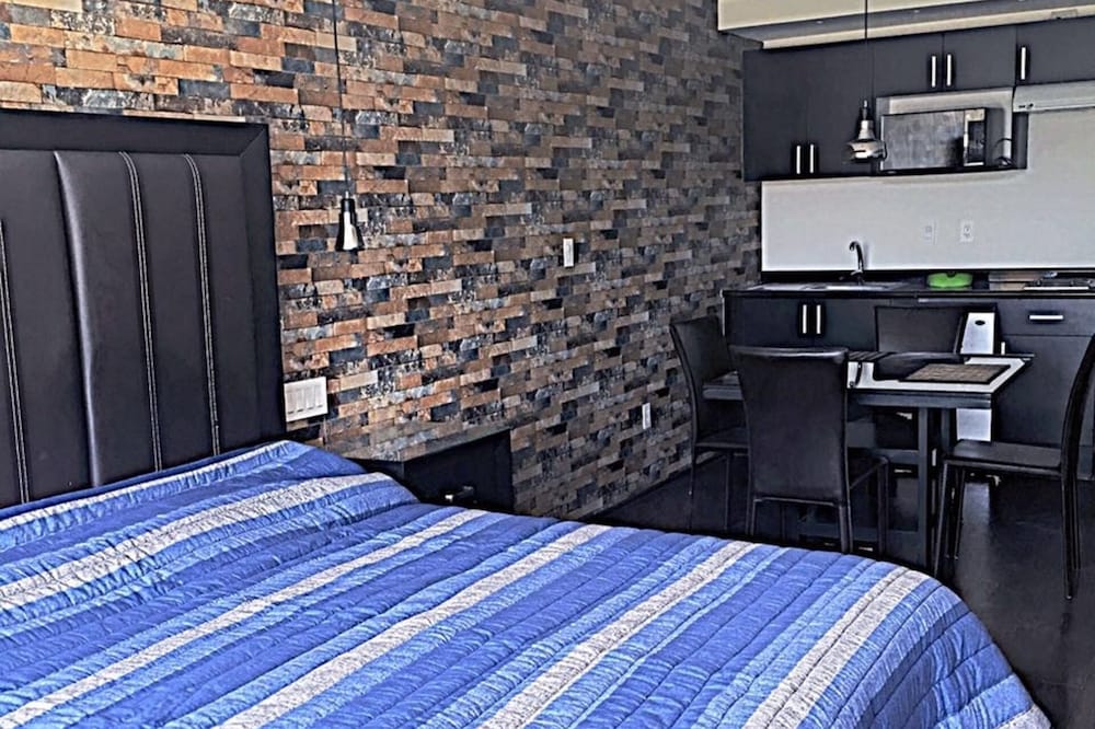 Spectacular suite in Interlomas near Anahuac University