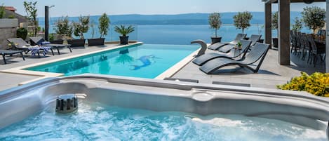 Outdoor pool, a heated pool