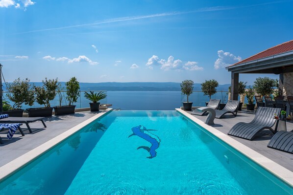 Outdoor pool, a heated pool - Luxury Villa POCRNJA with private heated pool, jacuzzi, sauna and pool table (Stanici)