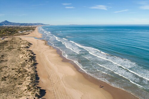 VILLA PRIVÉE À 50 MTS PLAGE AVEC PISCINE À OLIVA NOVA