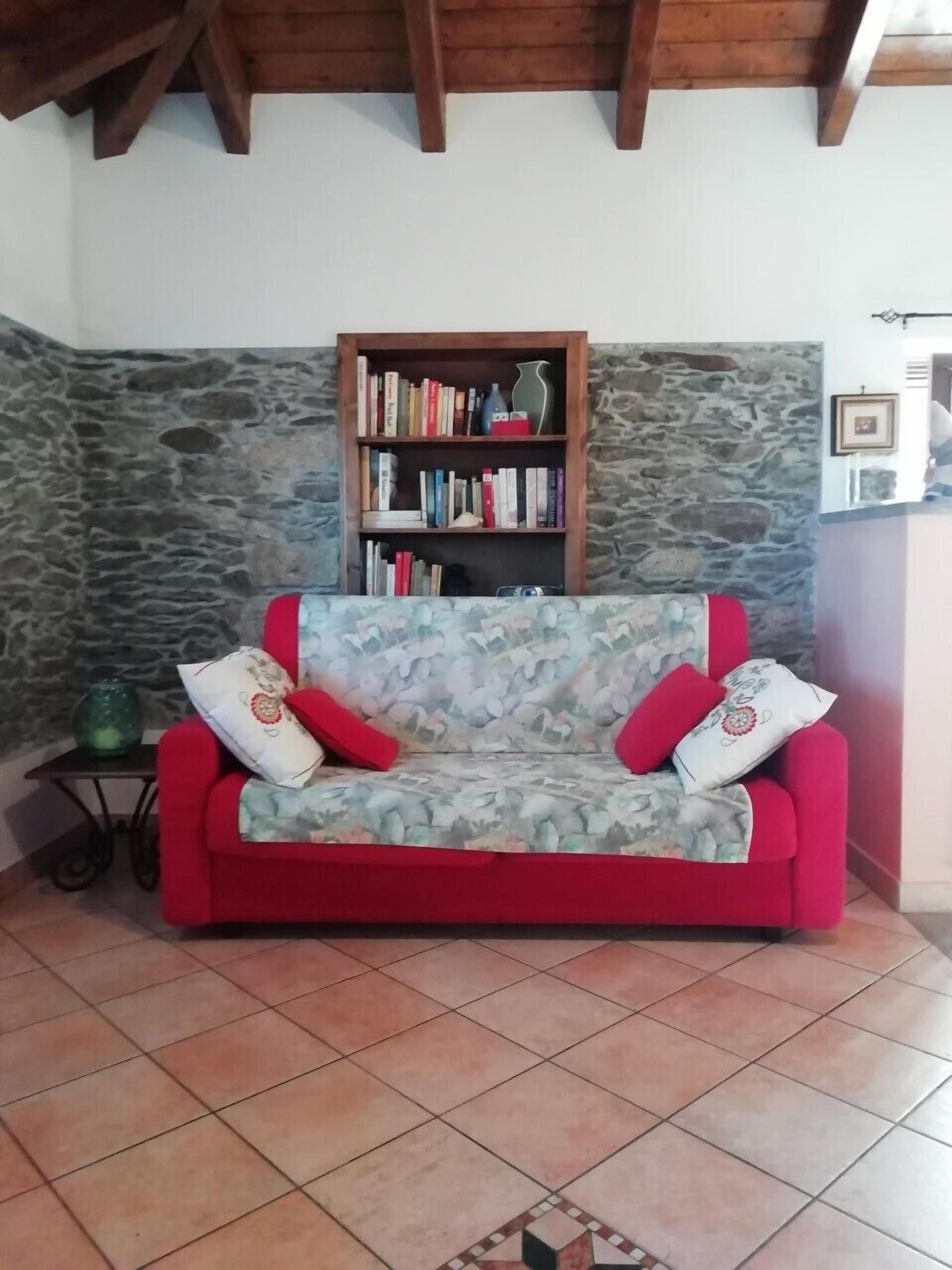 Wonderful terrace overlooking Lake