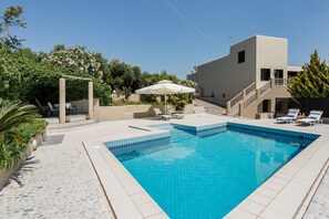 Piscina all'aperto
