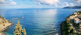 Spectaculair nieuw huis aan de kust aan de Costa Brava. Wifi, A / C