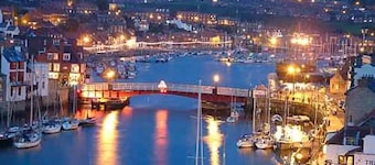 Zwei Doppelzimmer Wohnung mit fantastischer Dachterrasse mit Blick auf Swing Brid