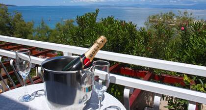 Villa Mirca direct on a beach - Sea view from your bed! Rented by local host