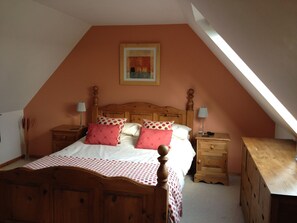 2 Schlafzimmer, Bügeleisen/Bügelbrett, Reisekinderbett, kostenloses WLAN