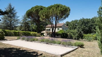 Jardines del alojamiento