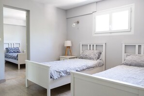 6 slaapkamers, een bureau, een strijkplank/strijkijzer, gratis wifi