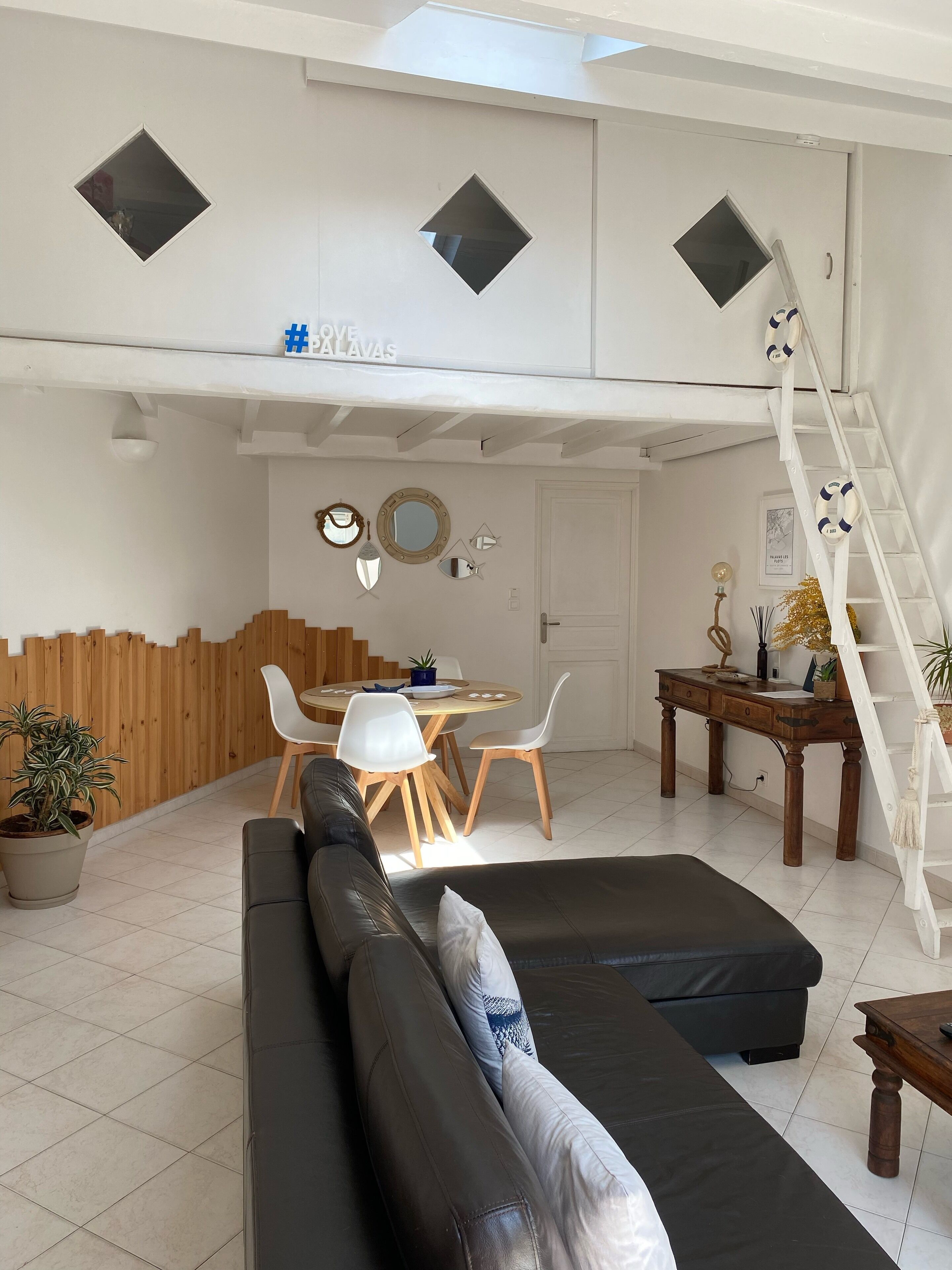 House with garden in the heart of the palavas waves