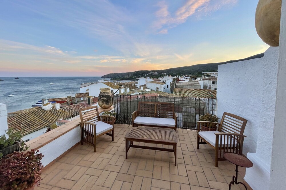 Town House With Sea Views