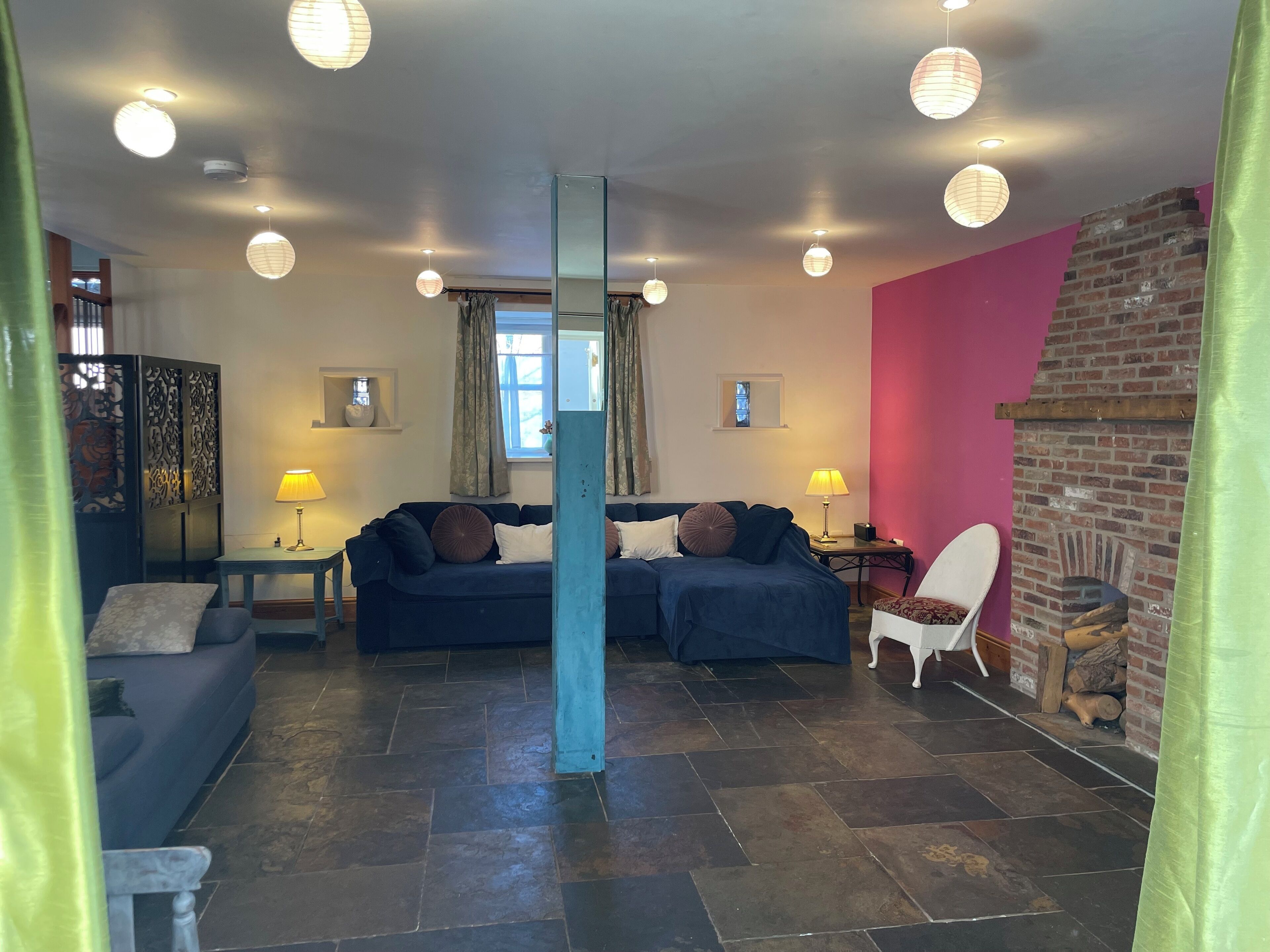 TV, DVD player, ping pong, books