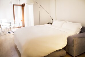 2 soverom, strykejern/-brett, reiseseng for barn og wi-fi (inkludert)