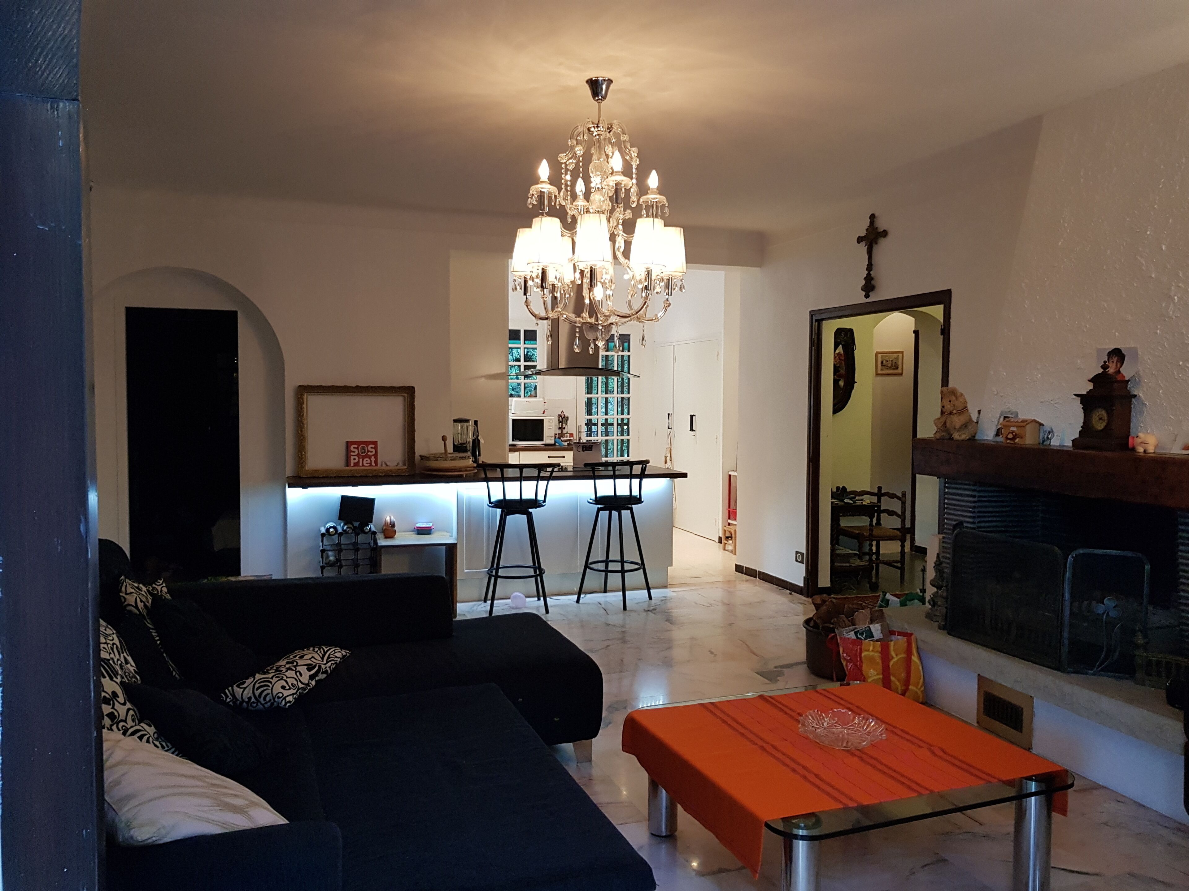  Luxury villa with spectacular mountain views and facing the relaxing Rio