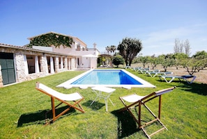 Pool - Villa With Private Pool And Views Of Tramuntana Mountains (Pollença)