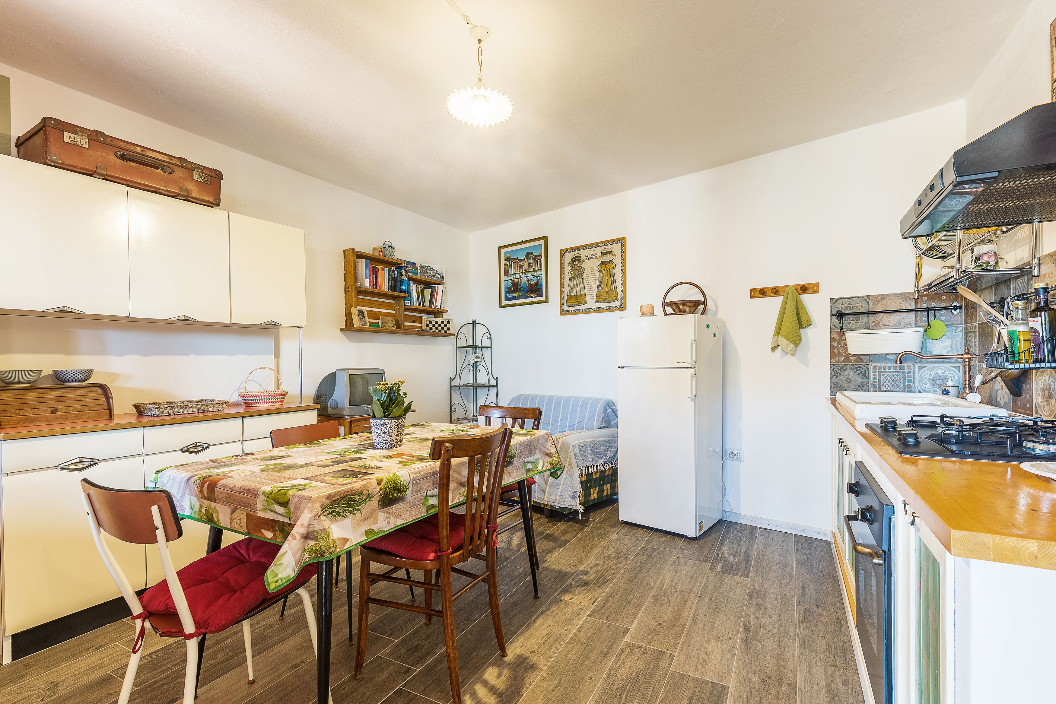 Simple Relaxing Apartment