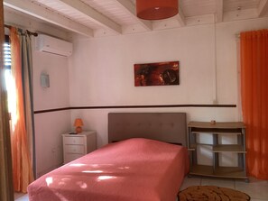 1 Schlafzimmer, Bügeleisen/Bügelbrett, WLAN, Bettwäsche