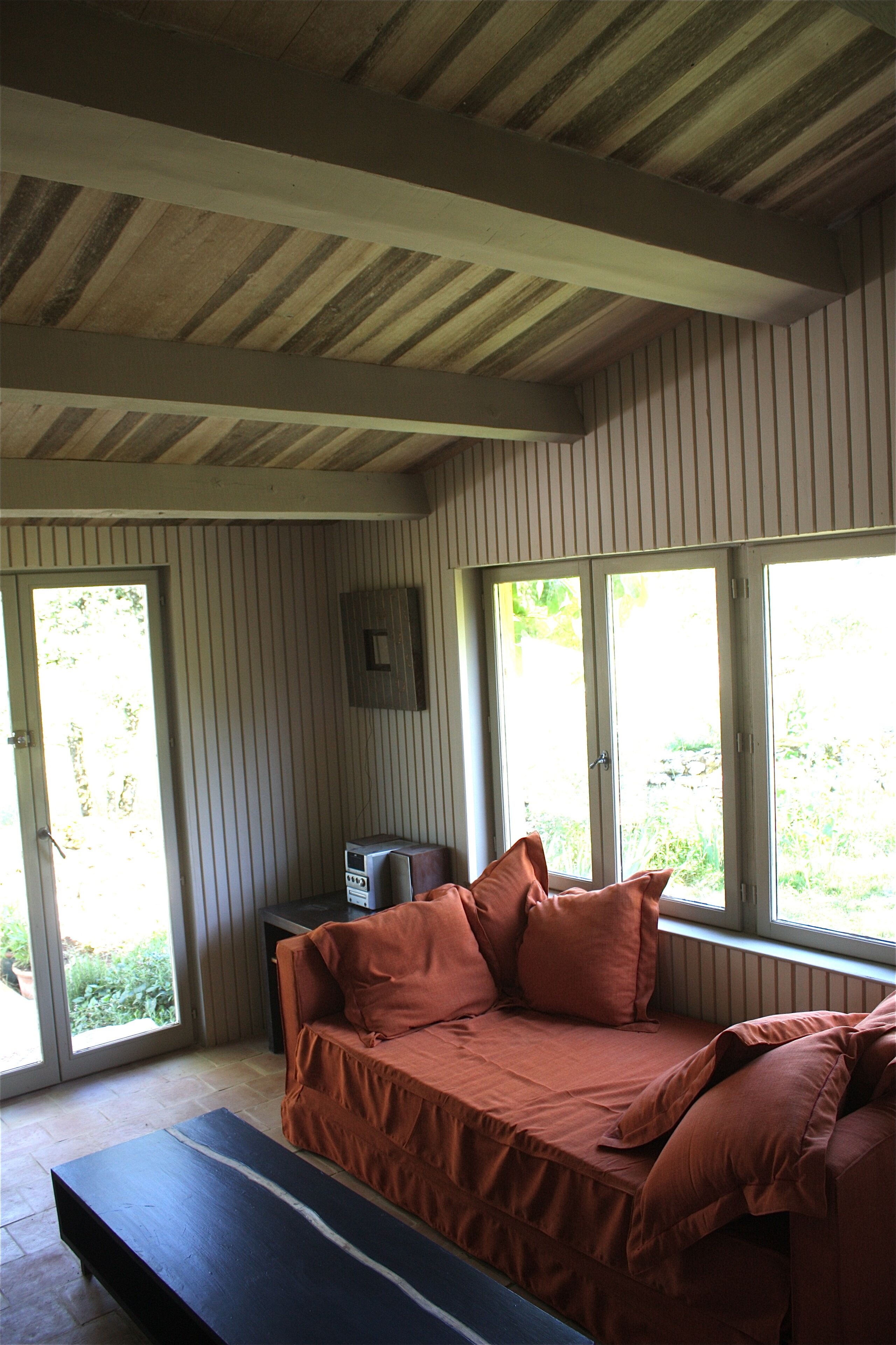 cottage full nature calm