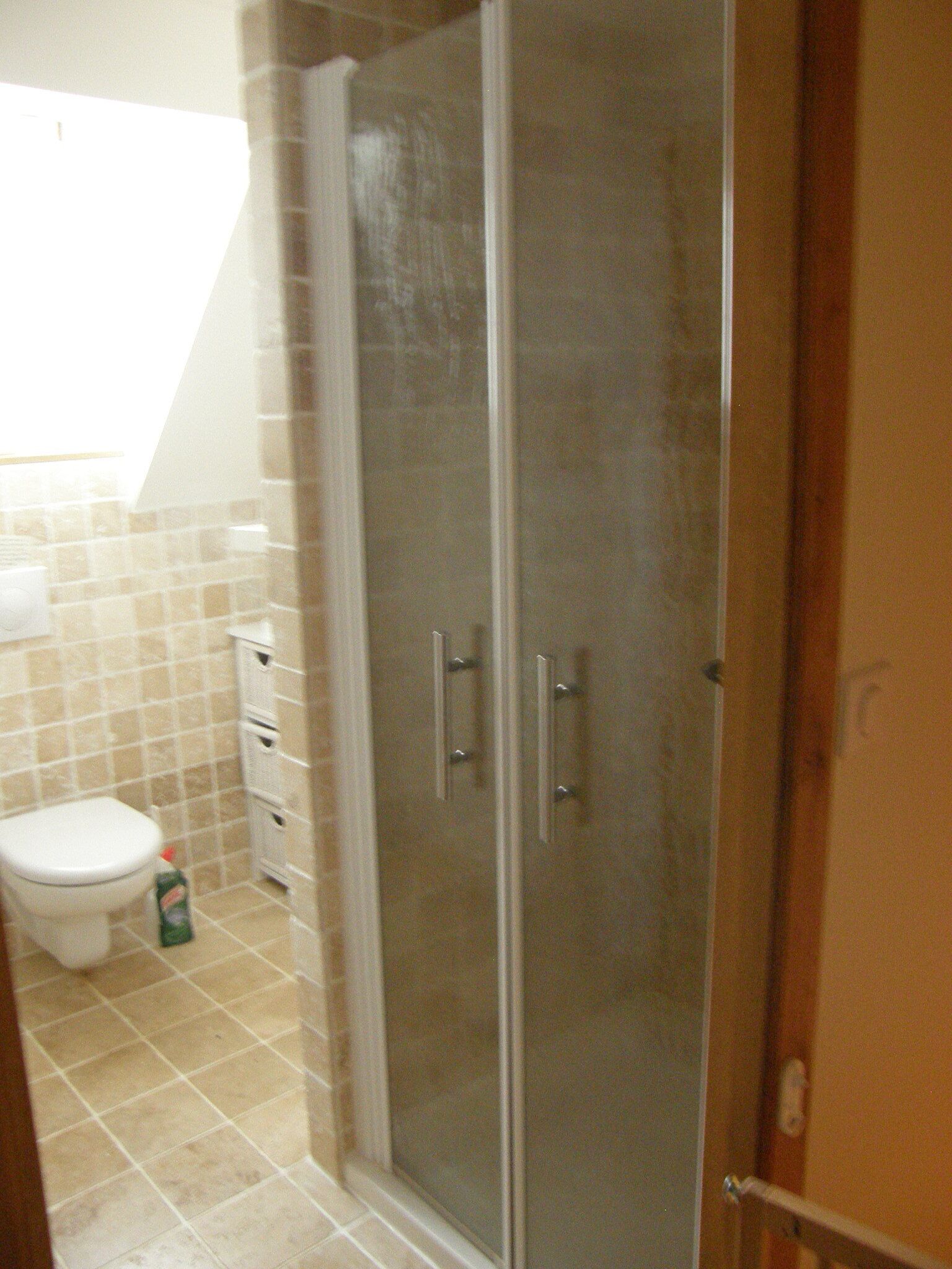 Jardiniers Cottage  set in quiet location just outside village