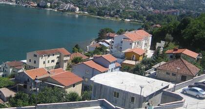 Beautiful apartment with pool and sea view of Kotor