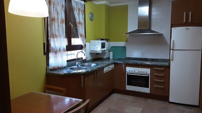 Self catering cottage La Alcubilla for 10 people