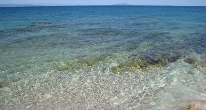 Seaside Villa mit 1700 m2 Garten